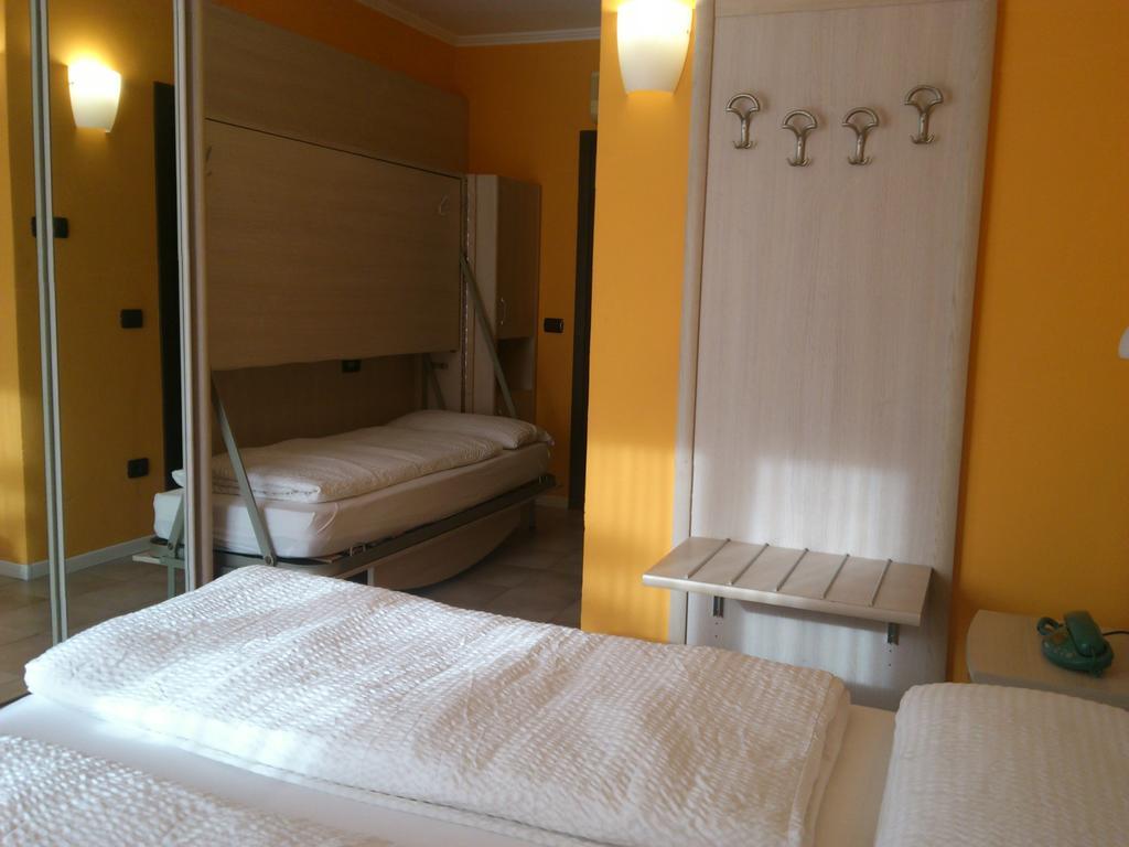 Hotel Toresela Bike Am Gardasee Torbole Sul Garda Chambre photo